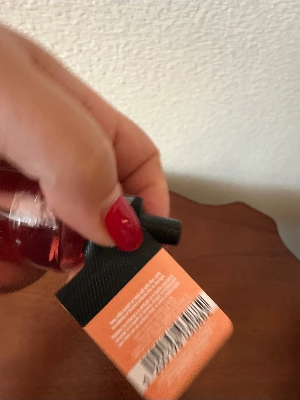 Bath & Body Works Paradise Peach Wallflowers Refill - Peach & Black